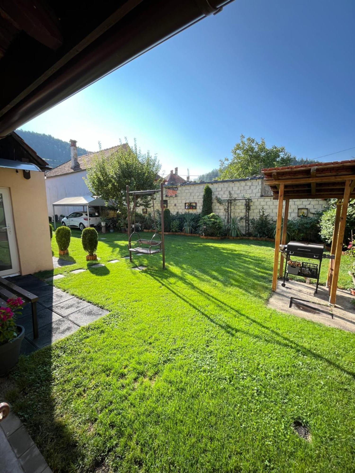 Villa Casa Joy Rîşnov Exterior foto